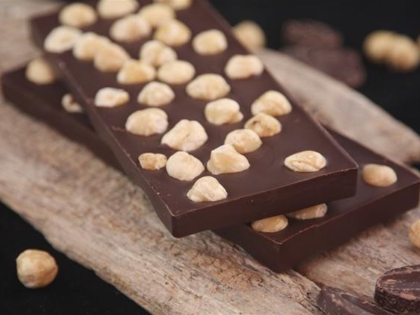 Pure hazelnoot Caraibe 66%